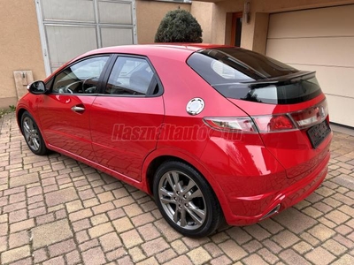 HONDA CIVIC 1.8 Sport Special Edition KITŰNŐ ÁLLAPOT.TEMPOMAT.DIGIT KLÍMA.VONÓHOROG