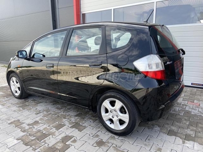 HONDA JAZZ 1.2 S 105000 Km!/Vezetett Szerv.könyv