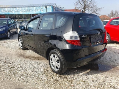 HONDA JAZZ 1.2 Trend Plus 65e km-rel!!