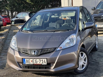 HONDA JAZZ 1.4 Elegance Jéghideg Klíma! Valós km! 1ÉV MŰSZAKI GARANCIÁVAL!!