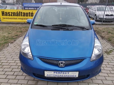 HONDA JAZZ 1.4 ES My. 2005 Sérülésmentes. Digit Klíma. 179817km!!!Nagyon szép!!!