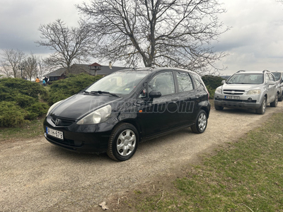 HONDA JAZZ 1.4 LS