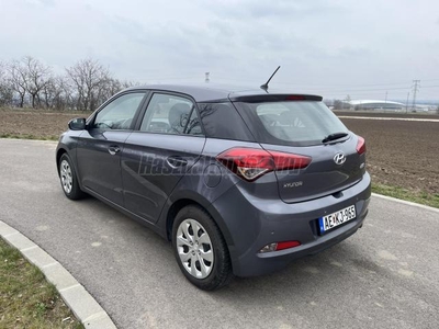 HYUNDAI I20 1.25i HP LED