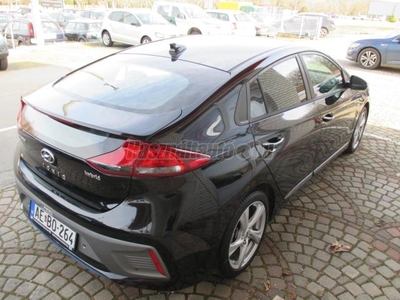 HYUNDAI IONIQ hybrid 1.6 GDi Comfort DCT