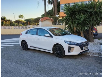 HYUNDAI IONIQ hybrid 1.6 GDi Comfort DCT