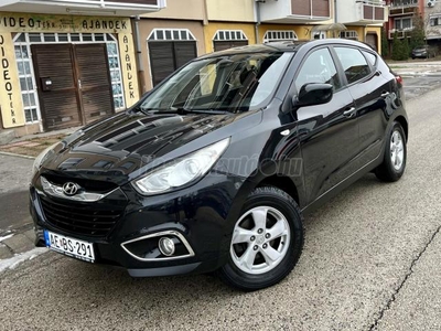 HYUNDAI IX 35 ix35 2.0 CRDi LP Comfort 2WD Vonóhorog-Parkradar-Cserélhető