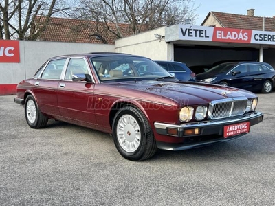 JAGUAR XJ Daimler 4.0 (Automata) Magyarországi Újszerű Naptető Vajbőr Teljes felszereltség