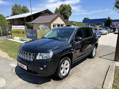 JEEP COMPASS 2.2 CRD DOHC Limited 2KULCS.SZERVIZKÖNYV.ALUFELNI.4X4