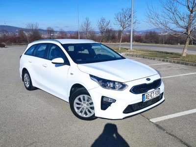 KIA CEE'D Ceed SW 1.4 MPI Silver Magyarországi Átvizsgáltatható Gk!!!!!!!!!!!!!!!!