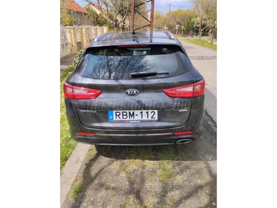 KIA OPTIMA SW 1.7 CRDI EX Limited DCT Magyarországi első forgalombahelyezés