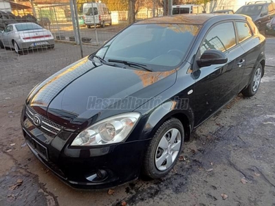 KIA PRO CEE'D 1.4 EX Rozsda mentes Német import. honosítva