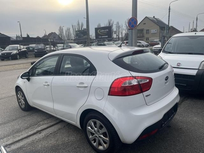 KIA RIO 1.1 CRDi ECO 4 literes fogyasztással friss müszakival