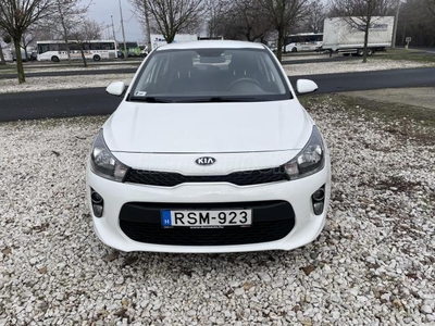 KIA RIO 1.25 MPI Gold Magyarországi 2019 évjárat . Benzines újszerű