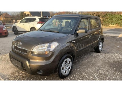 KIA SOUL 1.6 CRDi High Power Comfort első tulajtól!!!!