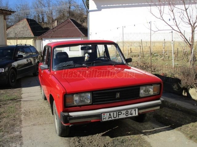 LADA 2105