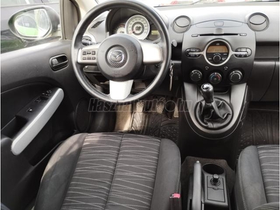 MAZDA 2 1.3i TE