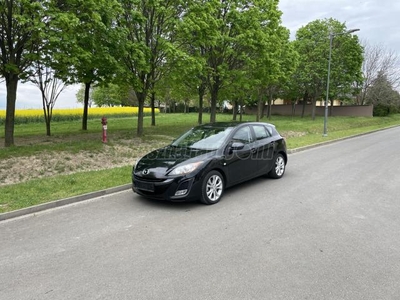 MAZDA 3 Sport 1.6 D TX Feketemetál- Végig leinformálható- Makulátlan