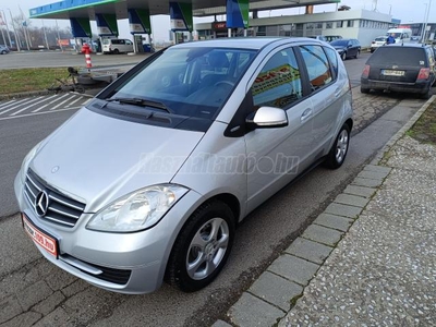 MERCEDES-BENZ A 180 Avantgarde