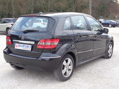 MERCEDES-BENZ B 200 Autotronic