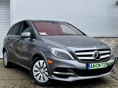 MERCEDES-BENZ B 250 E Range Plus/NAVI/Bőr belső/Kamera/Ülésfűtés/Harman Kardon/179Le/119.000Km