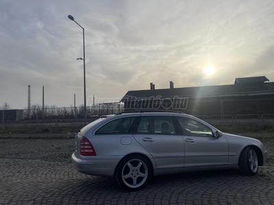 MERCEDES-BENZ C 320 T Classic (Automata) Makulátlan állapot