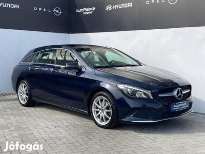 Mercedes-Benz CLA 220 CDI d Urban 7G-DCT Shooti...