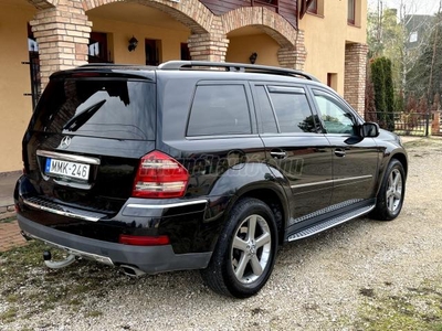 MERCEDES-BENZ GL 420 CDI 4Matic (Automata) (7 személyes ) Panorámatető Navi Szép Állapot