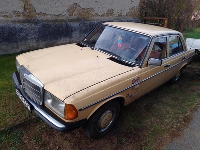 MERCEDES-BENZ W 123 200