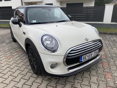 MINI COOPER 1.5 D