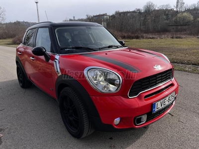 MINI COUNTRYMAN Cooper1.6 S ALL4