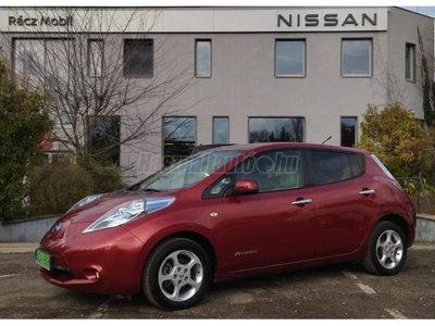 NISSAN LEAF Acenta 7 pálcika