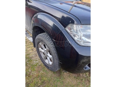 NISSAN NAVARA 4WD Double 2.5D LE