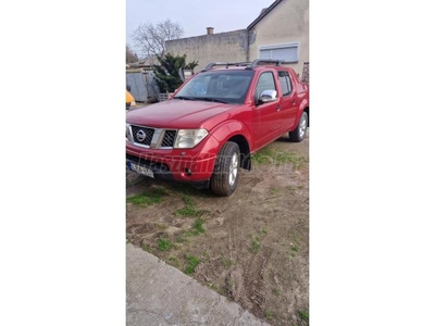 NISSAN NAVARA 4WD Double 2.5D SE (Automata)