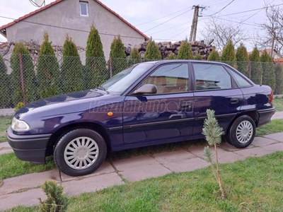 OPEL ASTRA F 1.4 Classic GL