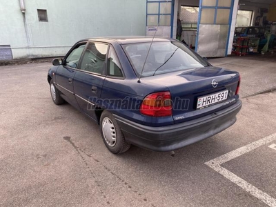 OPEL ASTRA F 1.4 Classic GL