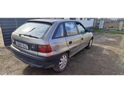 OPEL ASTRA F 1.4 GLS