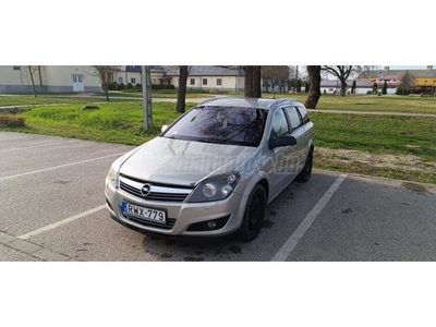 OPEL ASTRA H Caravan 1.9 CDTI Enjoy