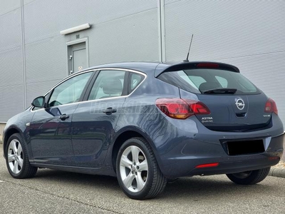 OPEL ASTRA J 1.4 Sport Klíma Tempomat Radar elöl-hátul Bluetooth 120E KM