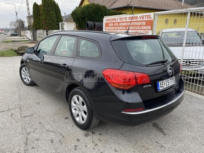 OPEL ASTRA J 1.6 CDTI Start-Stop Enjoy +COMBTÁMASZOS ÜLÉS+TEMPOMAT+ALU KERÉK+KÉT KULCS+GERINC TÁMASZ+