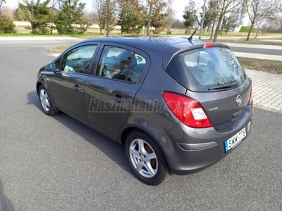 OPEL CORSA D 1.2 Cosmo 86LE - Keveset futott - Vezetett szervízkönyv - 2.tulaj