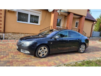 OPEL INSIGNIA 2.0 CDTI Sport