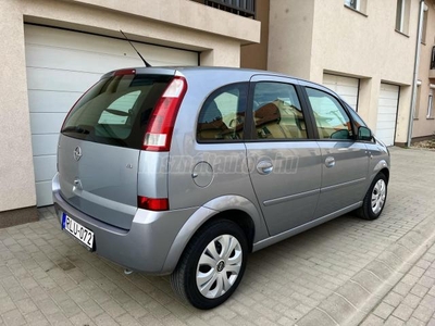 OPEL MERIVA 1.6 16V Essentia