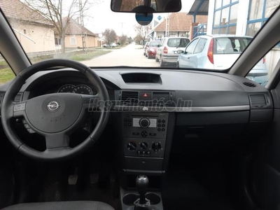 OPEL MERIVA A 1.6 16V Cosmo