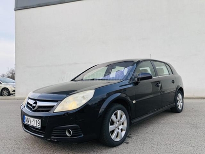 OPEL SIGNUM 1.9 CDTI Elegance (Automata)