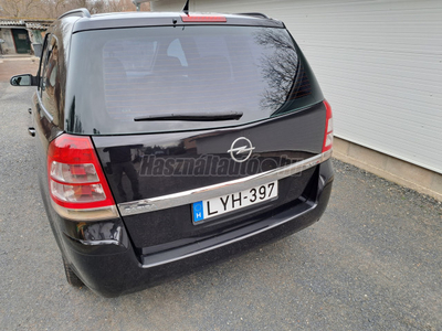 OPEL ZAFIRA B 1.9 DTI Sport (Automata)