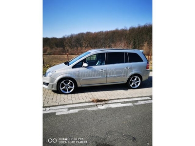 OPEL ZAFIRA B 2.0 T Sport