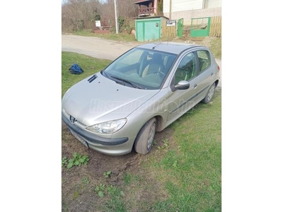 PEUGEOT 206 1.4 HDi Premium