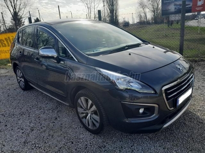 PEUGEOT 3008 1.6 HDi Style Mo-i!Navi!