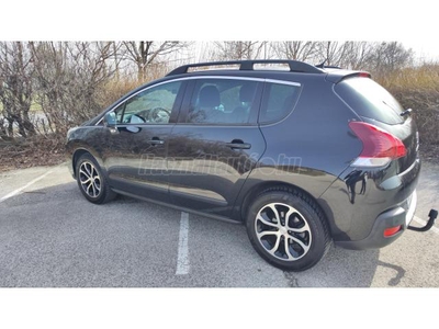 PEUGEOT 3008 2.0 HDi Active