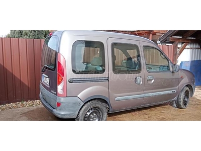 RENAULT KANGOO 1.4 RXE